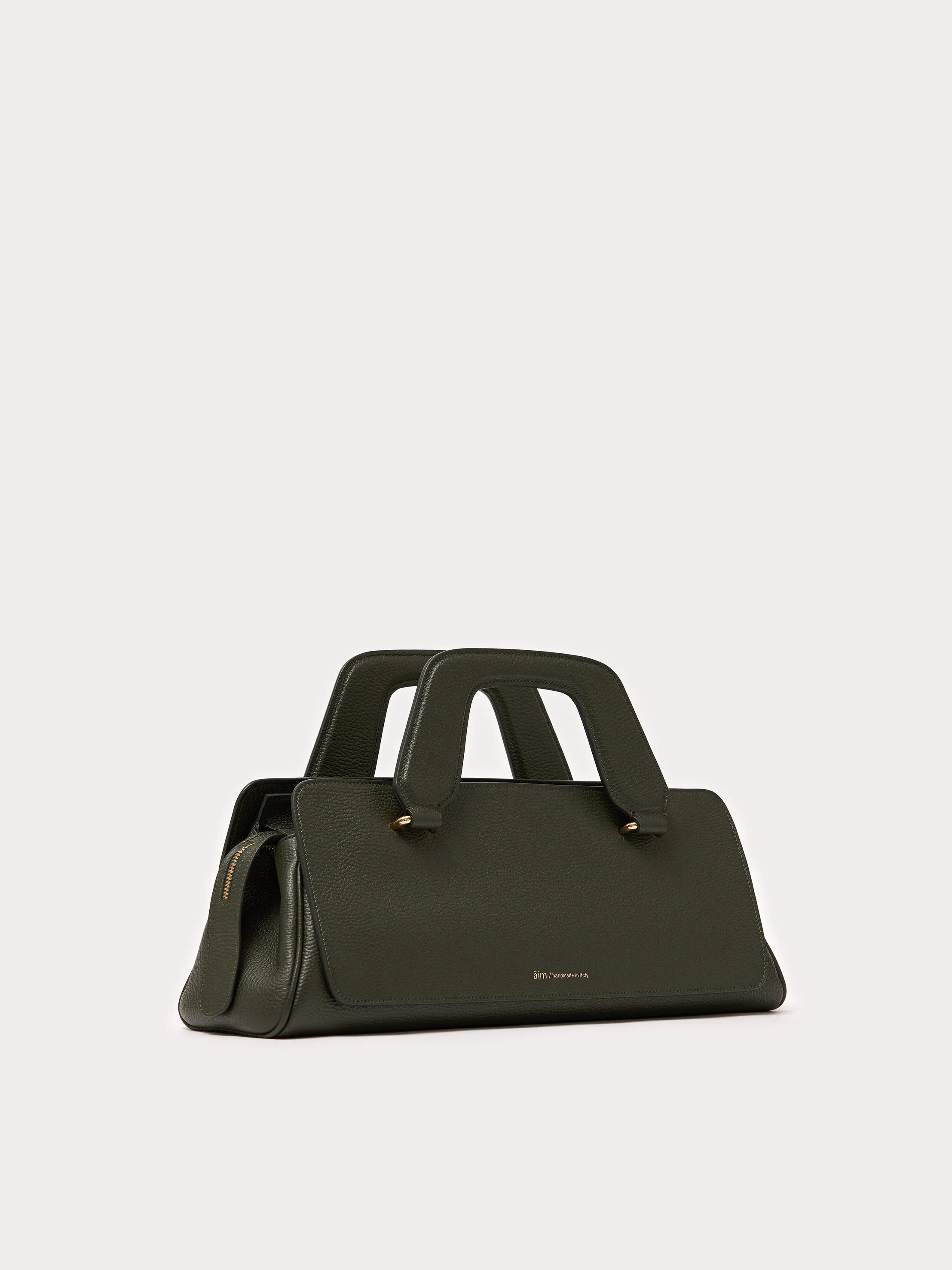 Olivia: The perfect 24/7 companion — āim/handmadeinitaly